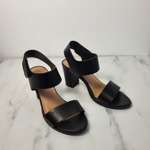 City Classified Black Block Heel Sandals